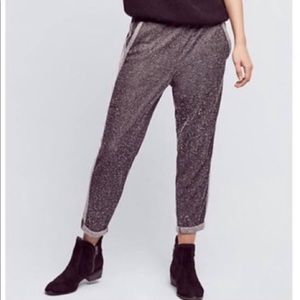 Anthropologie HEI varsity jogger size small